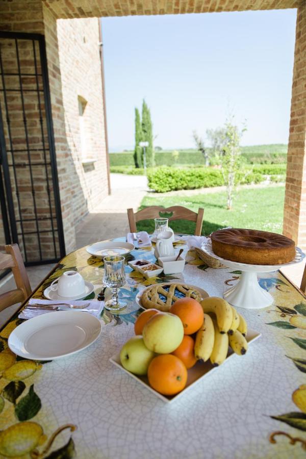 Podere San Giuseppe Bed & Breakfast Castiglione del Lago Luaran gambar